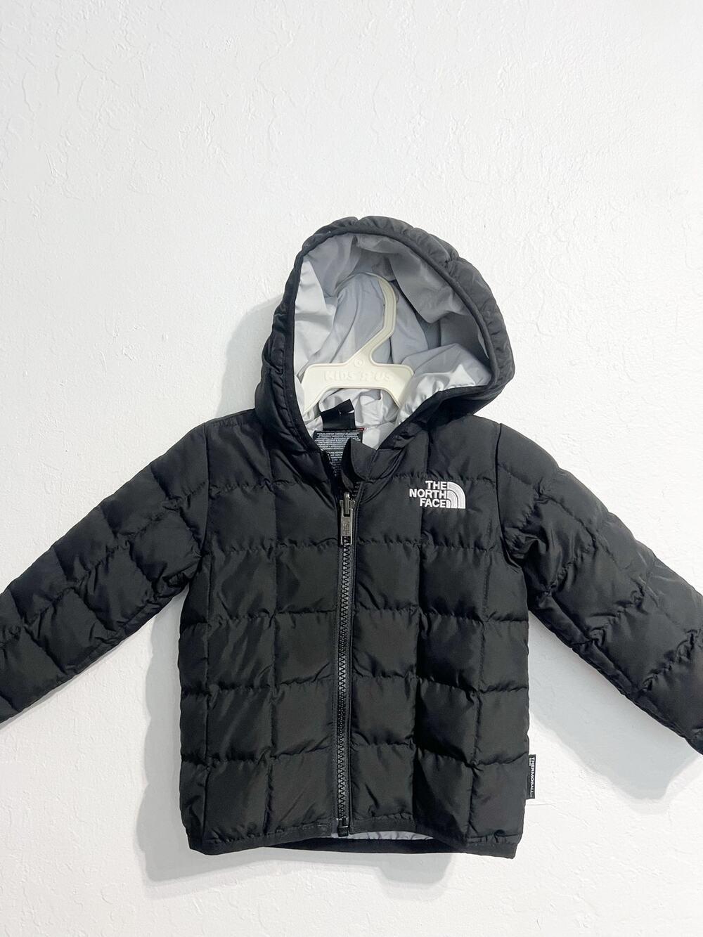 North Face Infant 6-12M Reversible Black Puffer Thermoball Hood Zipper